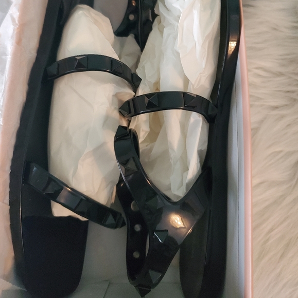 Victoria Adames Sandals - Picture 5 of 6